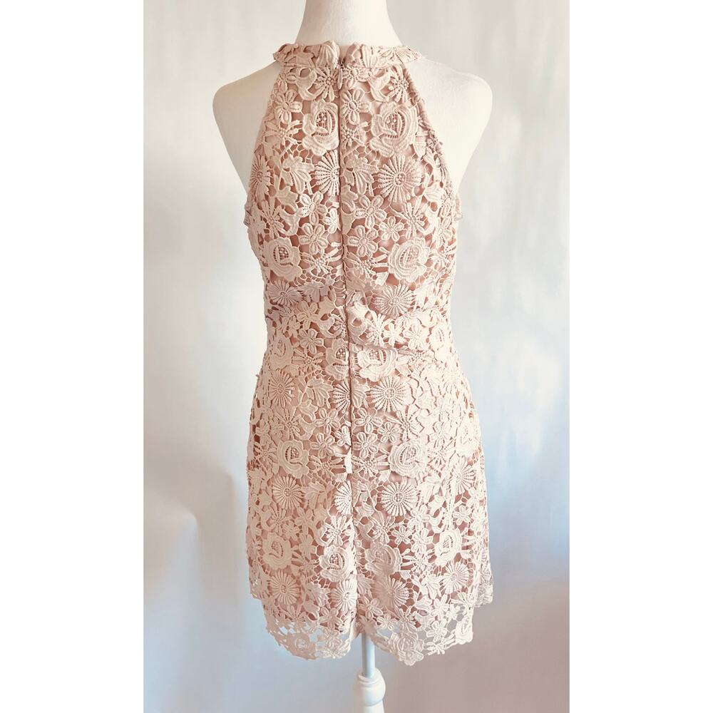 LULU'S LOVE POEM PEACH FLORAL CROCHET LINED LACE HALTER NECK SLEEVLESS DRESS - Picture 2 of 12